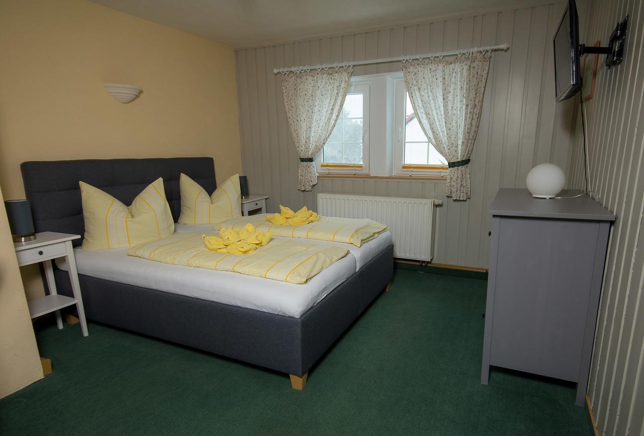 Pension Immergruen Курорт Йонсдорф Экстерьер фото