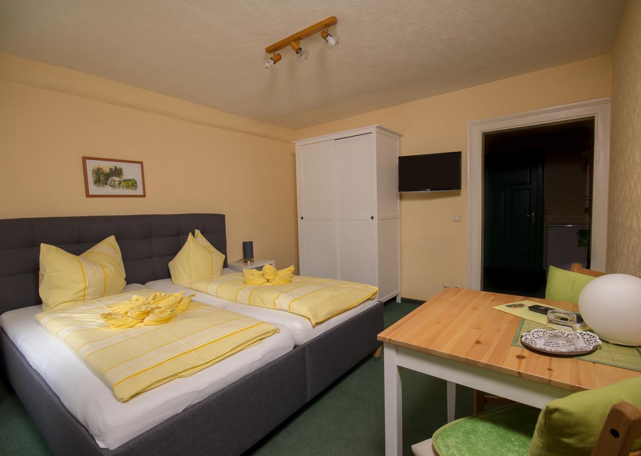 Pension Immergruen Курорт Йонсдорф Экстерьер фото